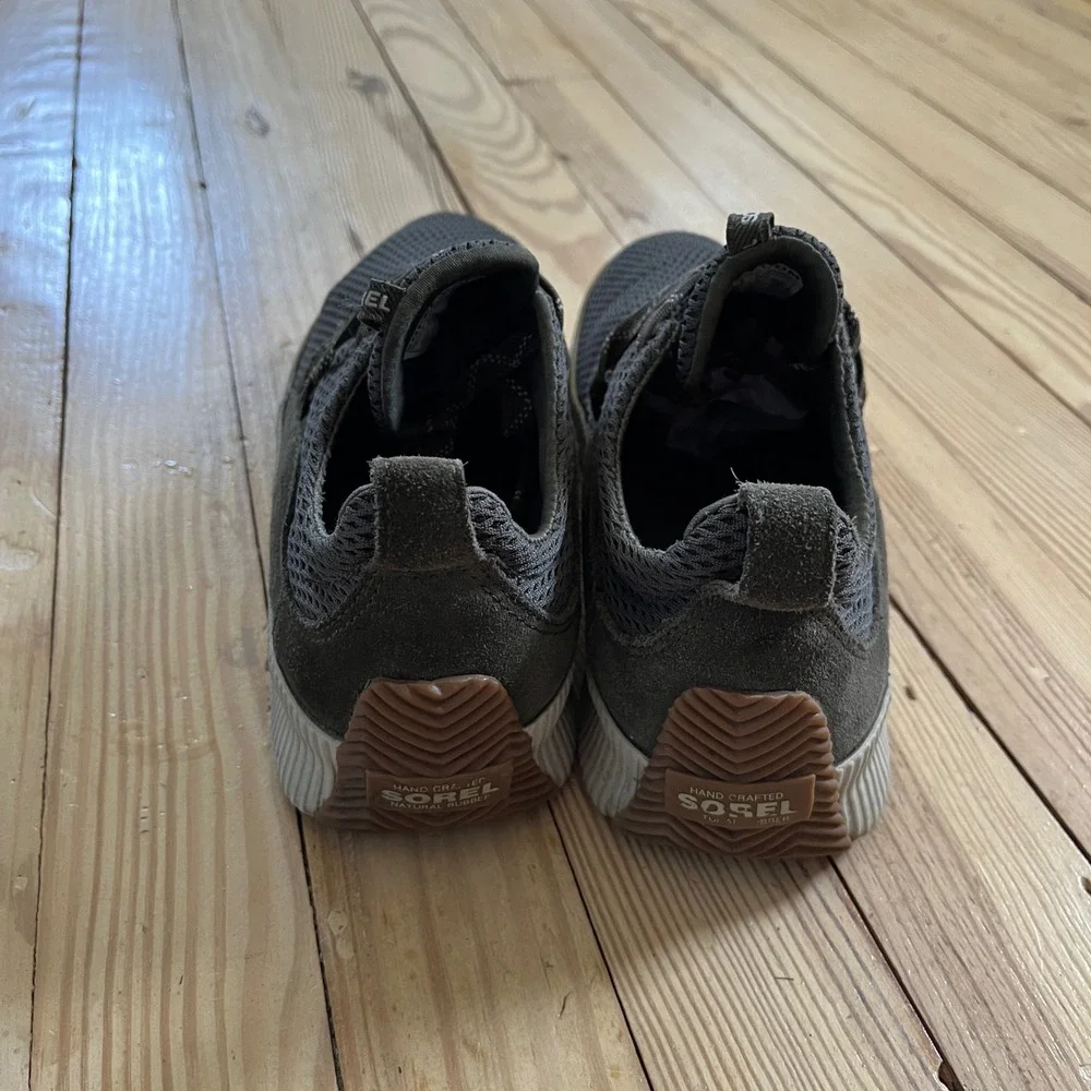 Sorel Out N About Plus Lace Waterproof Sneakers Grey Green NL3257-326 Womens‎ 8